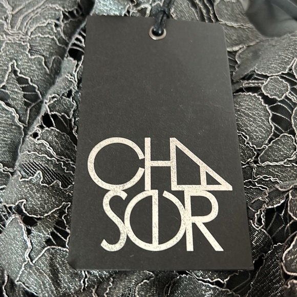 NWT, CHASER, Floral Cold Shoulder
Lace Tunic Mini Dress, Scoop Neckline - Picture 3 of 4